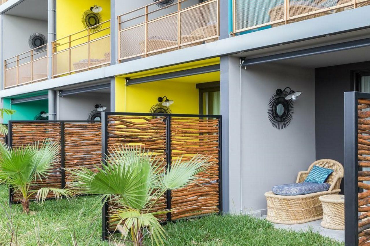 Dina Morgabine Saint Gilles Saint-Gilles-les-Bains Exterior foto